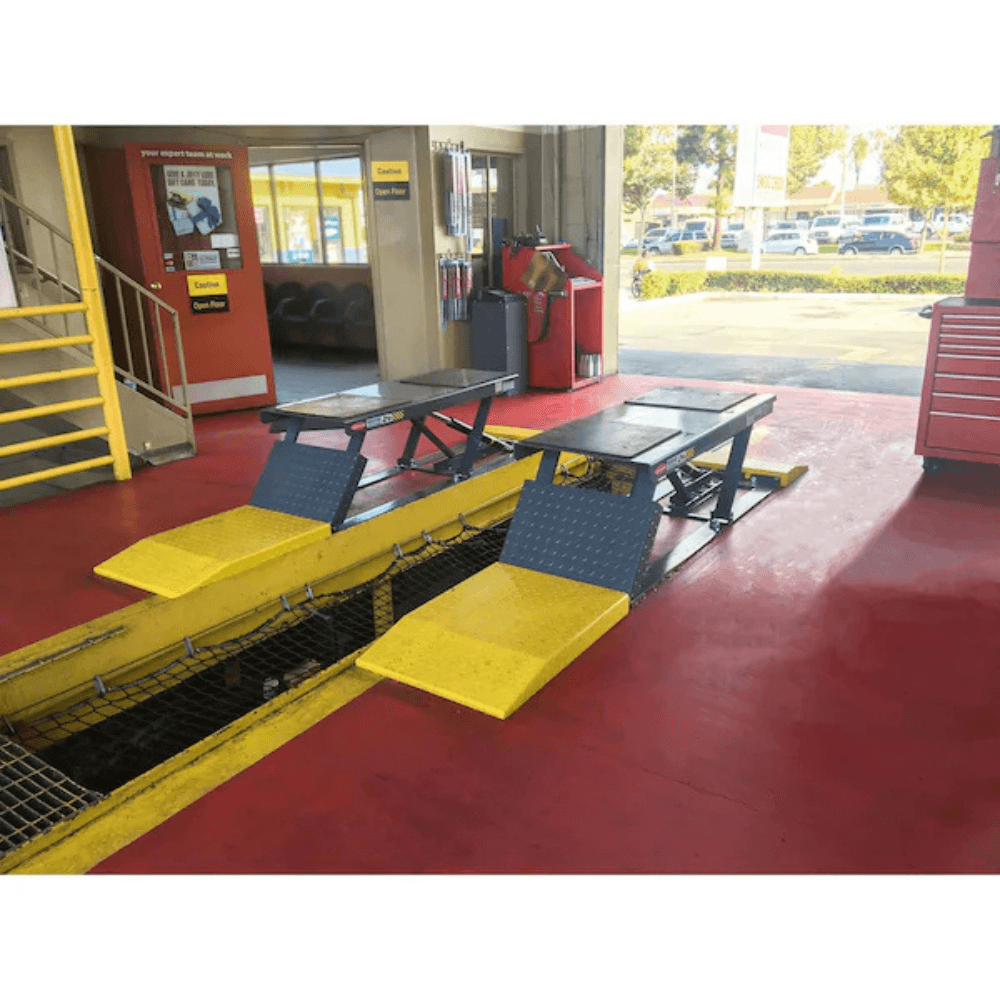 P-9000LT 4082.3 kg Low-Rise Pit-Style Car Lift