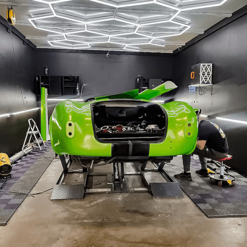 BendPak LR-60 2721.6 kg Low-Rise Car Lift