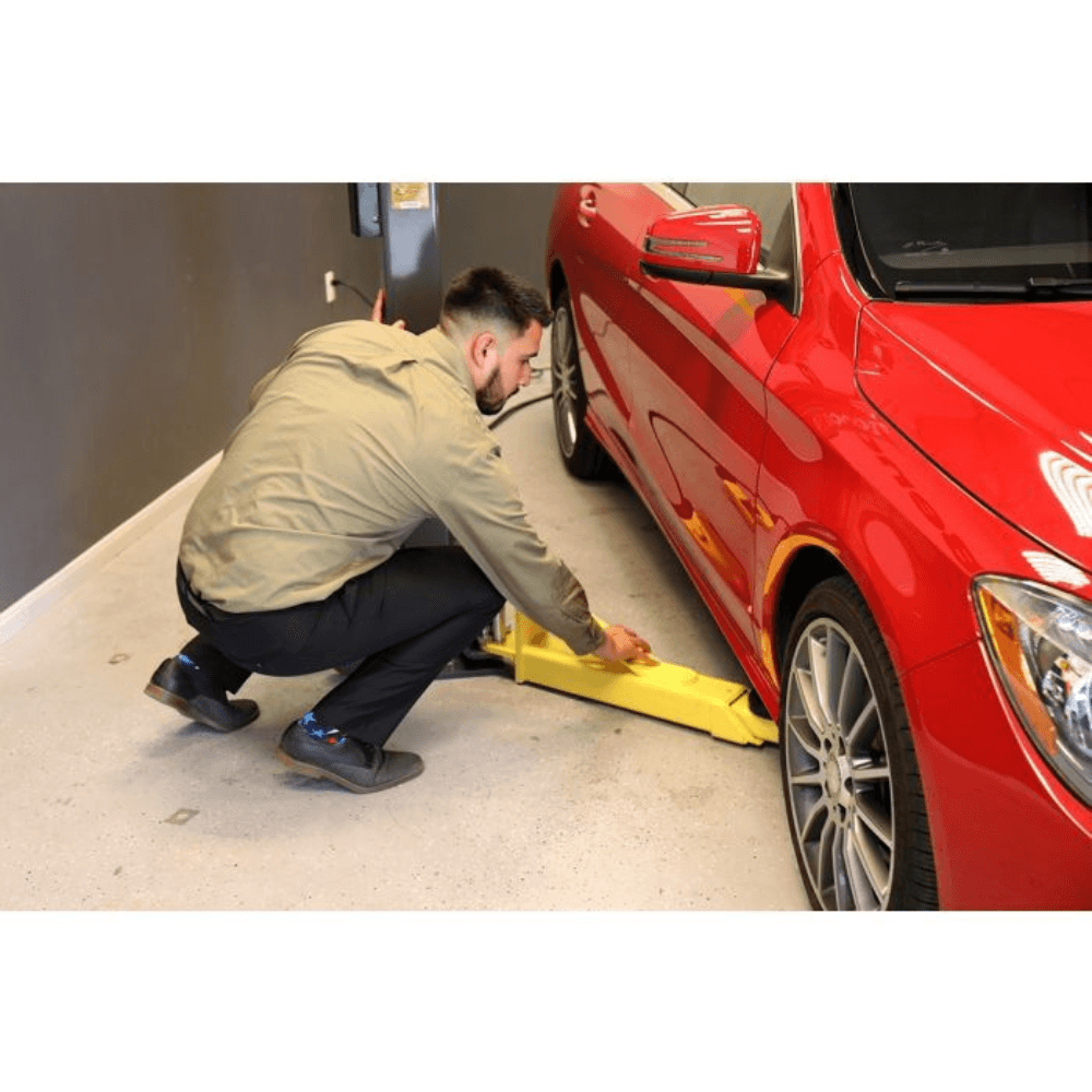 MaxJax M7K 3175 kg Portable Car Lift